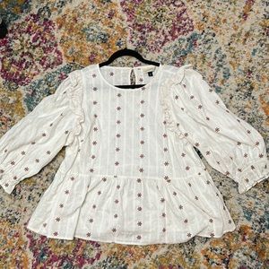 Universal Thread Shirt